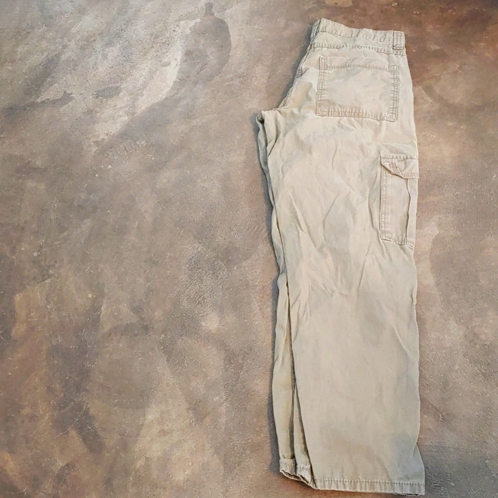 Wrangler cargo pants